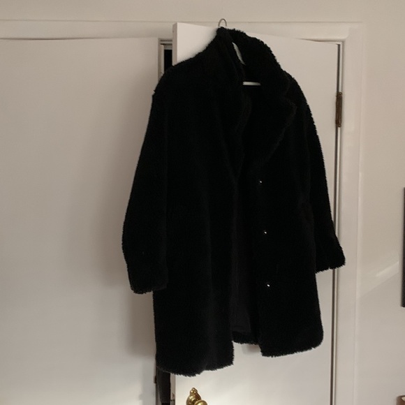 Faux Shearling coat - Picture 4 of 10